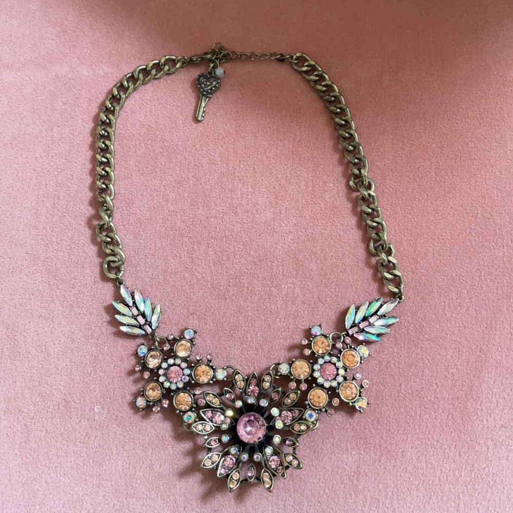 Betsey Johnson necklace